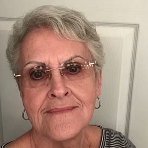 Meet your Posher, Anne